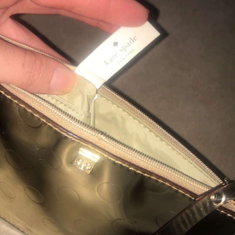 Free Kate Spade metallic gold small cosmetic bag - Picture 7 of 7